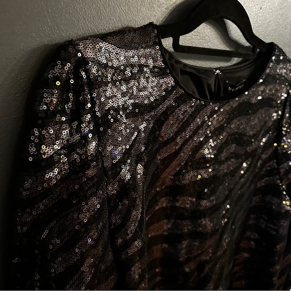 NWT the limited black zebra sequin blouse | size large - Picture 3 of 7